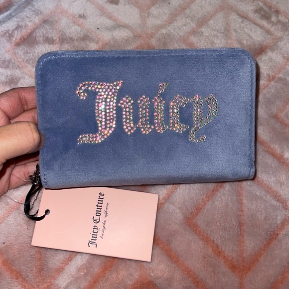 Juicy Couture Slate Blue Velour wallet - Picture 2 of 7